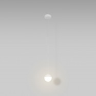 Luz suspendida con estilo: ideal para interiores modernos y sofisticados