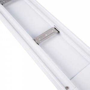 Hochleistungs LED CCT Anbauleuchte - 20W - 60 cm - IP20 - Metallklammern Montage