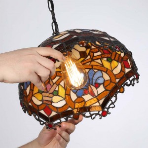 Tiffany inspired pendant lamp with floral mosaic in glass