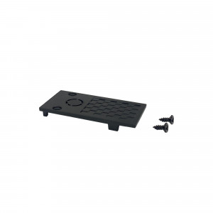 End cap for recessed, trimless and surface magnetic track