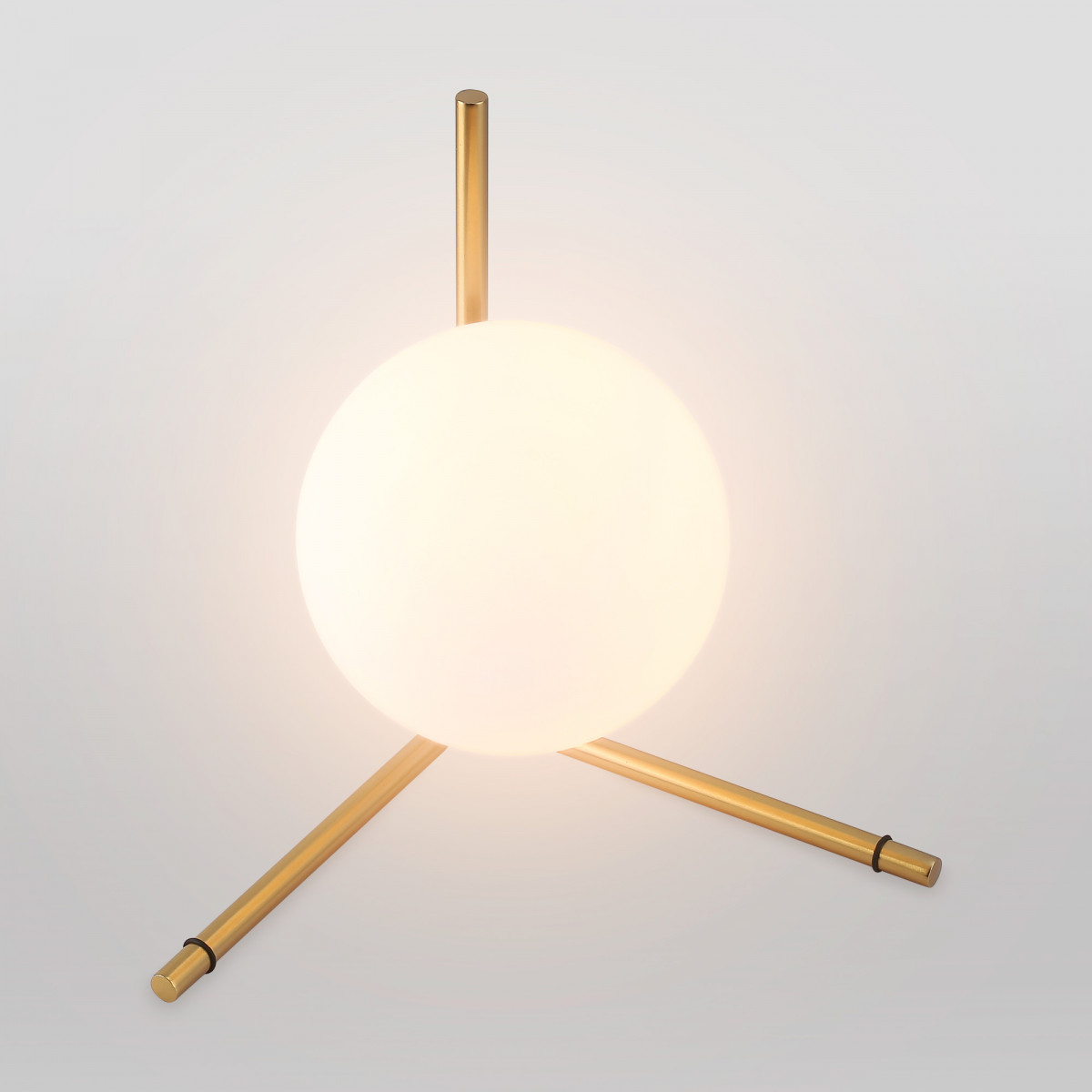 Crystal ball table lamp "Ripper" - FLOS IC Inspiration