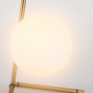 Crystal ball table lamp "Ripper" - FLOS IC Inspiration