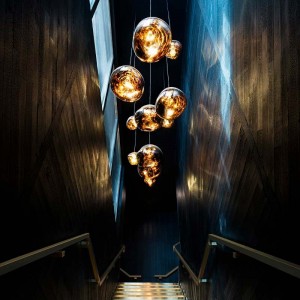 Lampada a sospensione ispirata a TOM Dixon "APRIL".