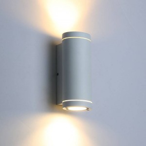 witte buitenwandlamp