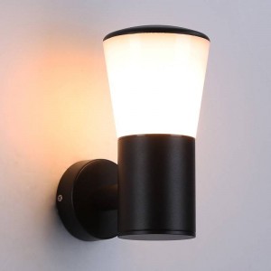 moderne buitenwandlamp