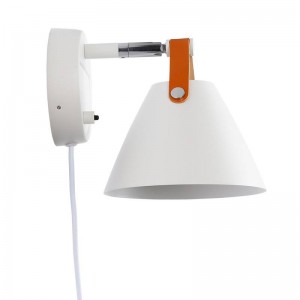 Ellen" wandlamp met kabel en schakelaar