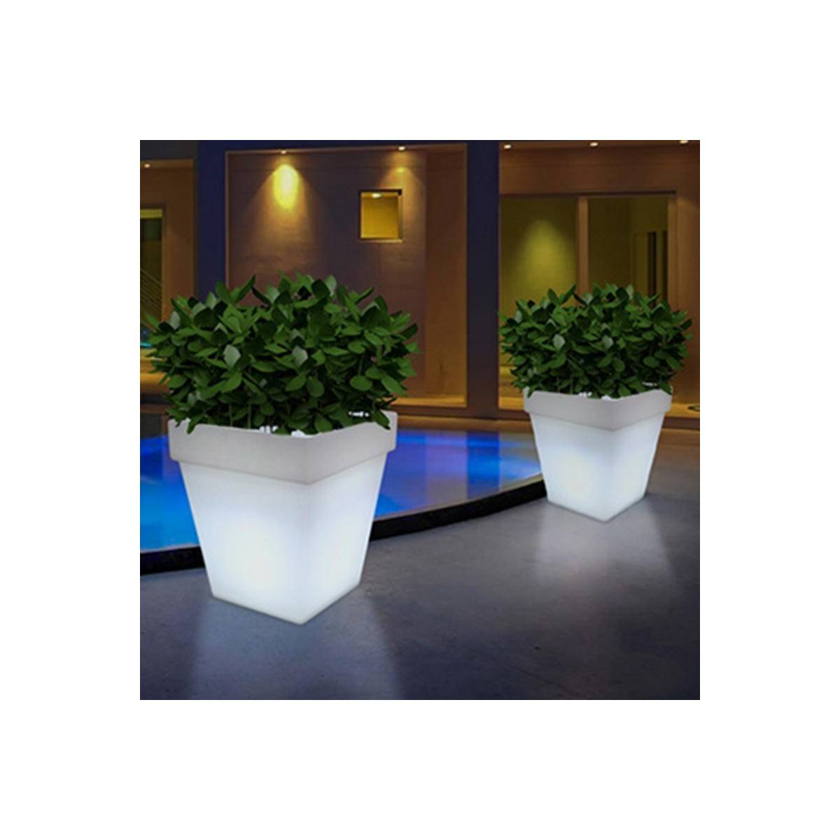 Witte Hars RGBW LED Plantenbak, 40x40x55cm, 12W, IP65, Oplaadbaar