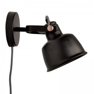 Binnenwandlamp "KUKKA" met schakelaar en stopcontact