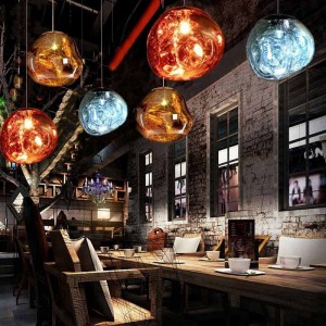 Hanglamp geïnspireerd op TOM Dixon "APRIL".