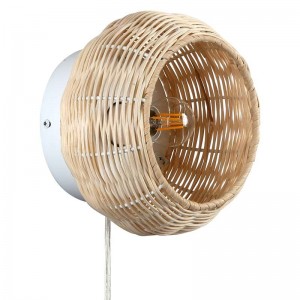 Rieten wandlamp "Berlam".