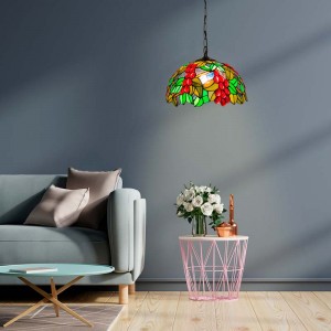 Tiffany geïnspireerde hanglamp met bloemenmozaïek in glas