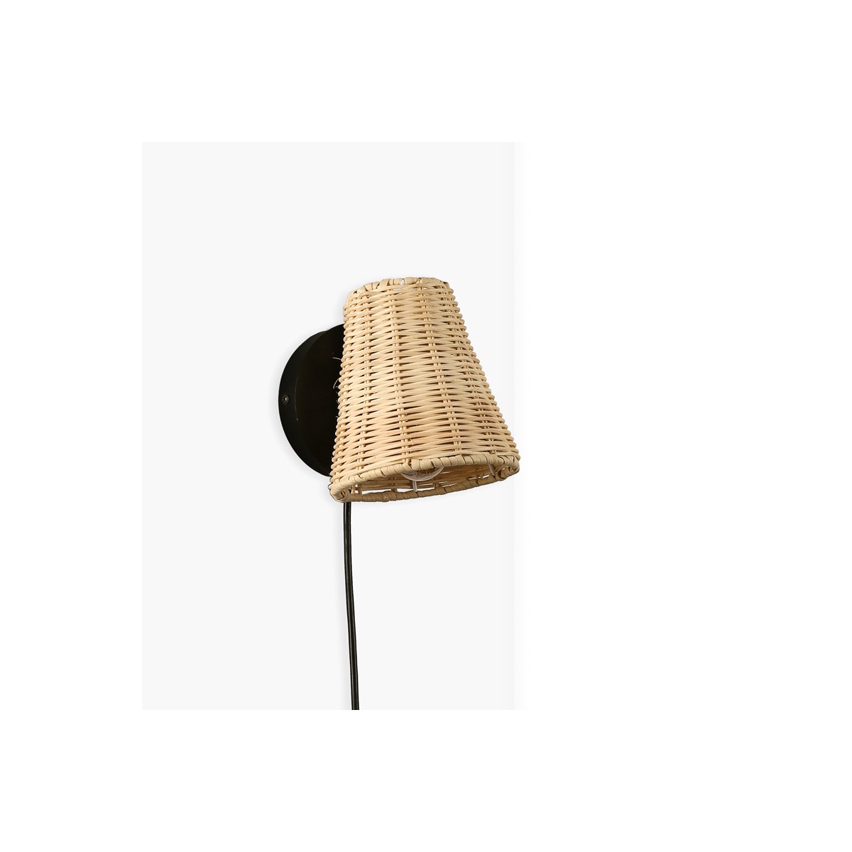 Rieten wandlamp met "Blind" stekker. E27