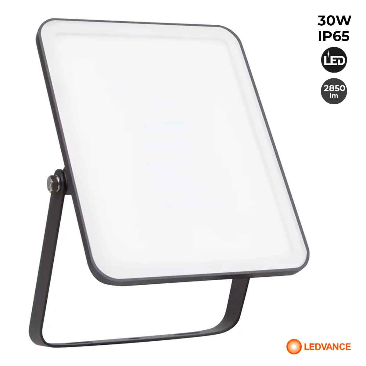 Schijnwerper LEDVANCE 30W - ESSENTIAL Range - 2850lm - IP65 - 6500K