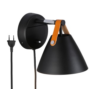 Ellen" wandlamp met kabel en schakelaar