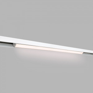 Luminária linear opalina com três tonalidades de luz