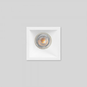 Aro downlight quadrado de embutir - Baixo UGR - Recorte 75 x 75mm